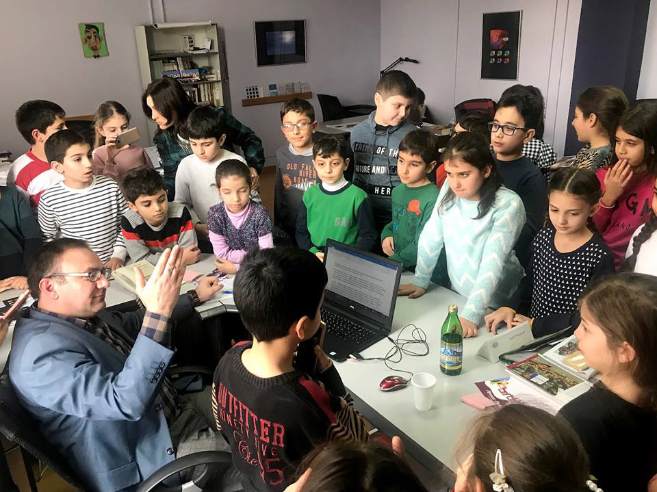 Armen teaching
